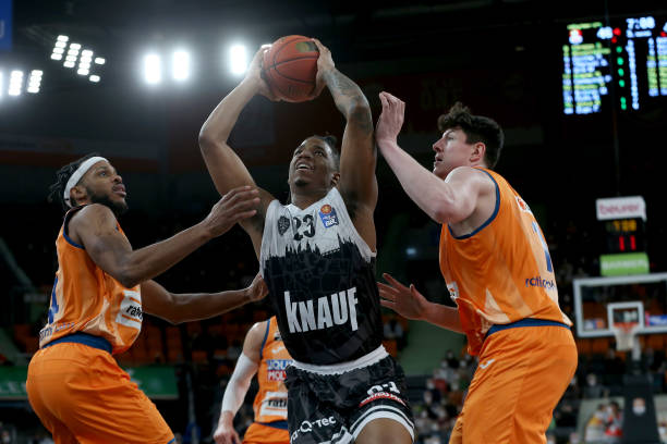 并且需要缴 并且需要缴